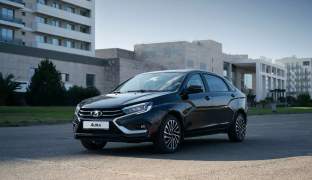 Lada Aura