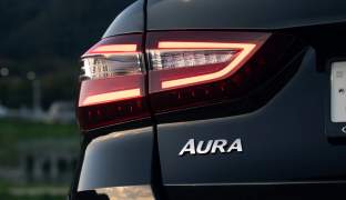 Lada Aura